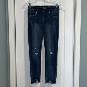 LIVERPOOL NWT love The Ankle Skinny distressed Denim Jeans women’s size 6 blue